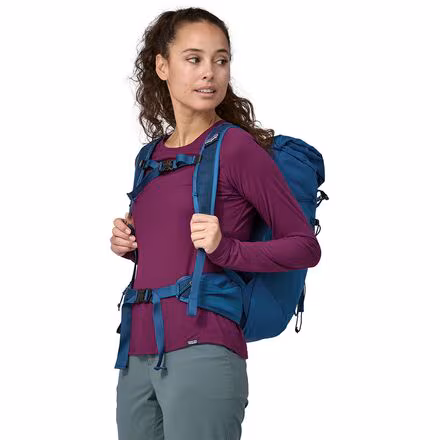 Terravia 28L Backpack