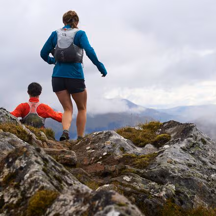 Vital Hooded Windshell - Women's