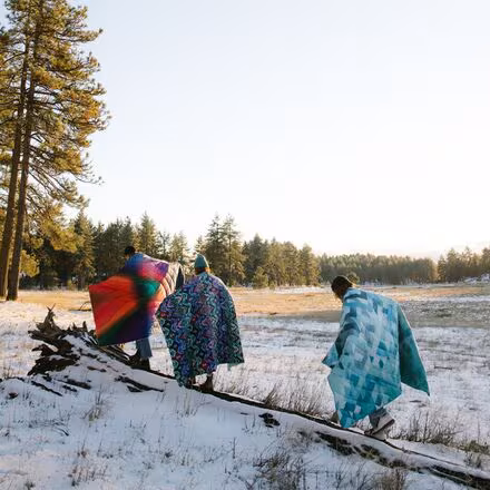 Original Puffy 1-Person Blanket - Geo Blue