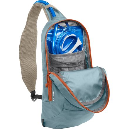 Arete Sling 8L Hydration Pack