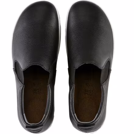 QO400 Sneaker - Women's