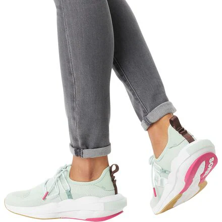 Explorer Defy Low Shoe - Women's