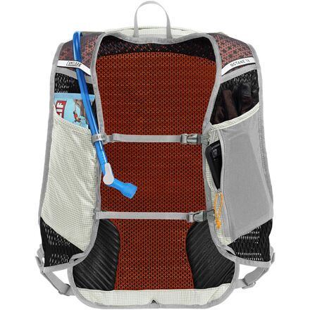 Octane 16L With Fusion 2L Hydration Pack