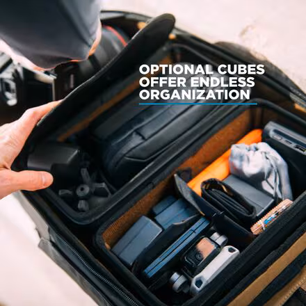 McKinnon Camera Pack 25L + 2 Cubes