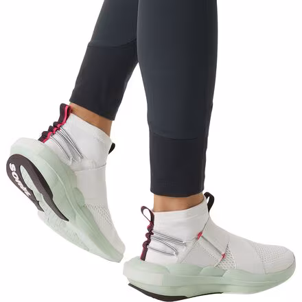Explorer Defy Mid Shoe - Women's
