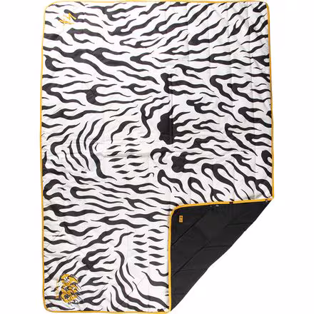 Waterproof Hooded Puffer Blanket