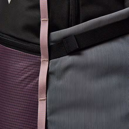Theorem 30L Backpack