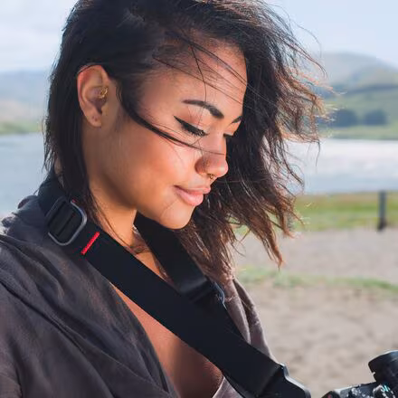 SlideLITE Mirrorless Camera Strap