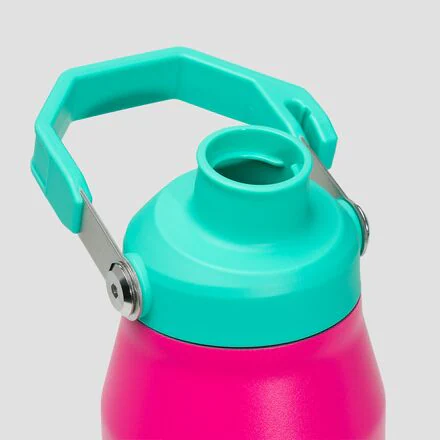 The IceFlow Aerolight 36oz Water Bottle Fast Flow