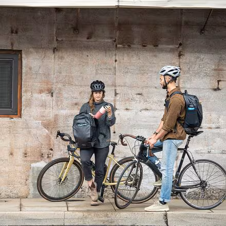 M.U.L.E. Commute 22L Daypack