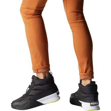 Out N About III Puffy Zip Shoe - Women's