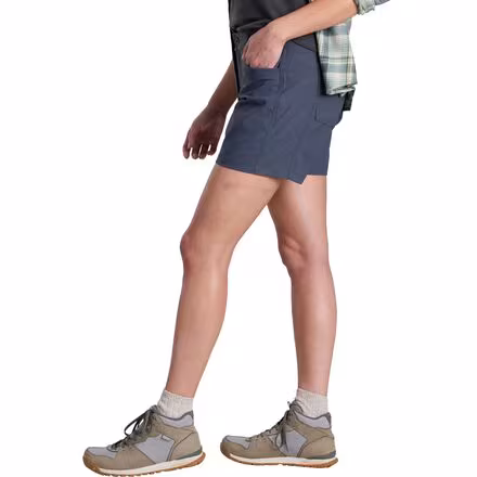 Trekr 5.5in Short - Women's