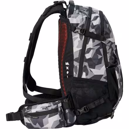 Shred 25L Backpack
