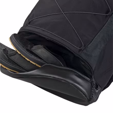 Mission Surf Dlx Wet/Dry 40L Backpack