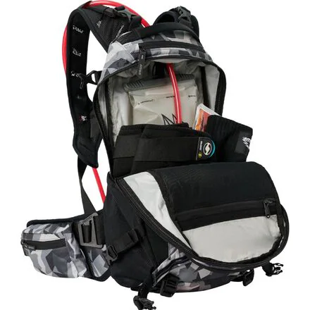 Shred 16L Backpack