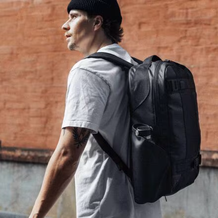 Skateboarding 20L Daypack