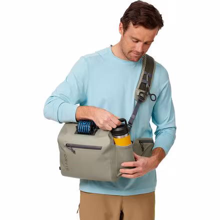 Pro Waterproof Hip Pack