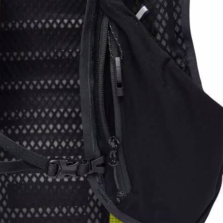 Distance 22L Backpack - Women's