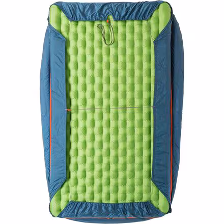King Solomon Double Sleeping Bag: 20F Down