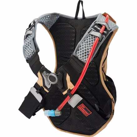 Vertical Plus 10L Hydration Pack