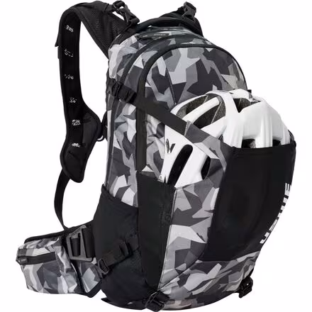 Shred 16L Backpack
