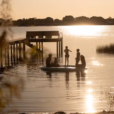 Classic 7 Hangout Water Hammock