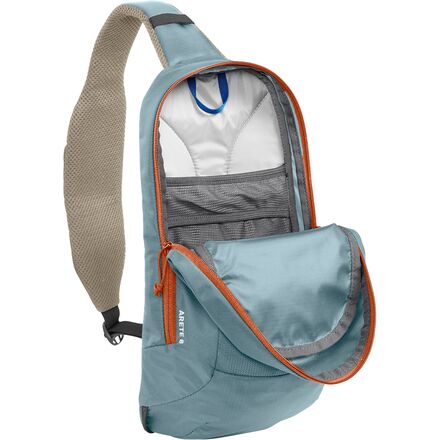 Arete Sling 8L Hydration Pack