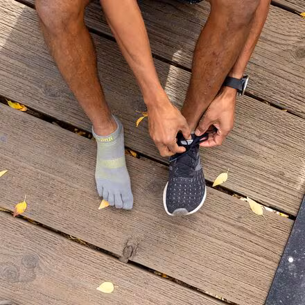 Run Lightweight No-Show Sock