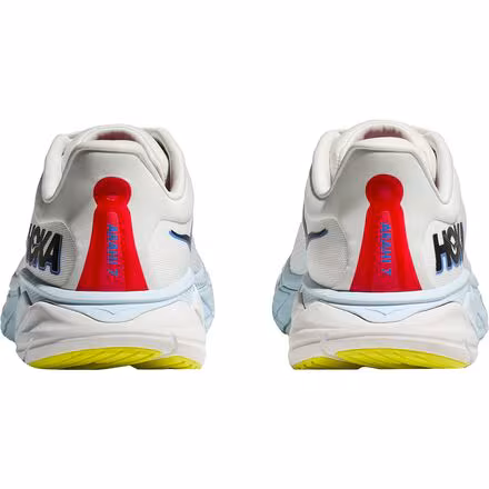 Arahi 7 Running Shoe - Men's