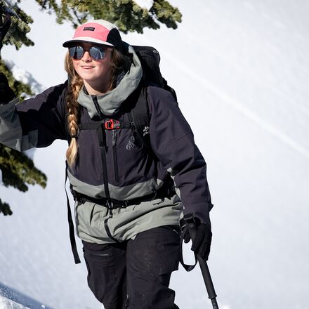 MTN Surf Jacket - Women's