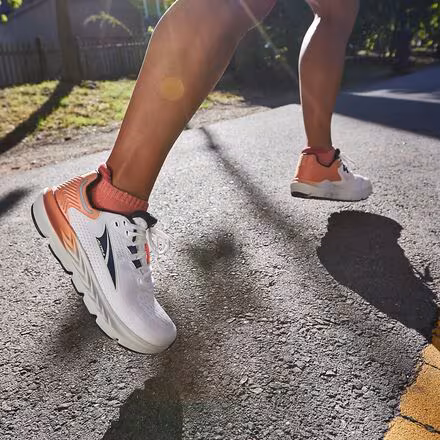 Provision 7 Running Shoe - Women's