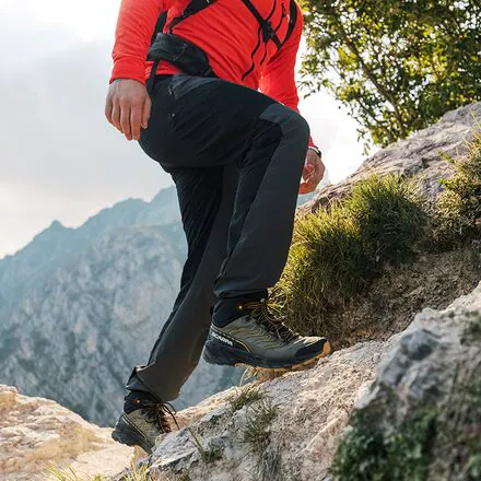 Rush 2 Mid GTX Hiking Boot - Men's