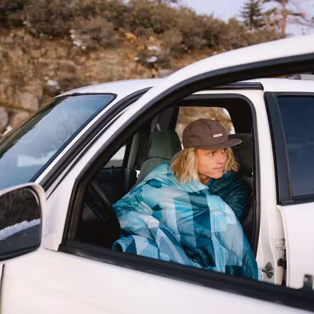 Original Puffy 1-Person Blanket - Geo Blue