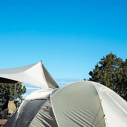Amenity Dome Tent: 4-Person 3-Season