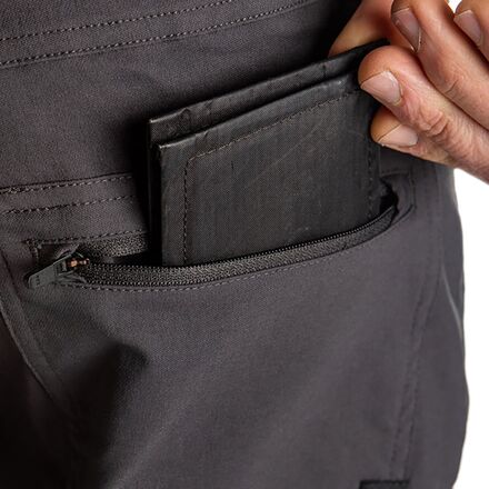 Everywhere Hybrid Short - Men's