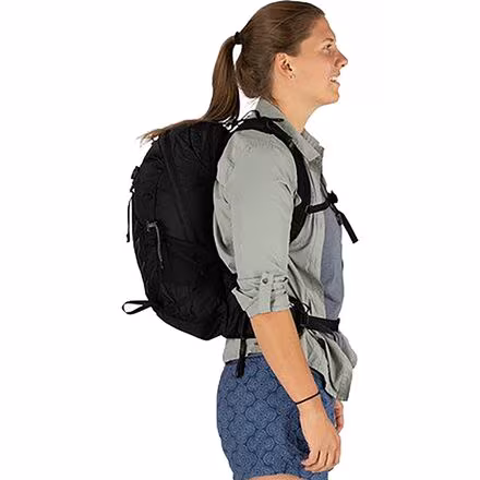 Tempest 20L Backpack - Women's