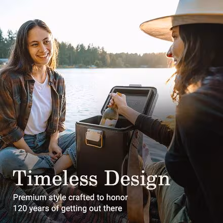 11Qt 1900 Steel Belted Cooler