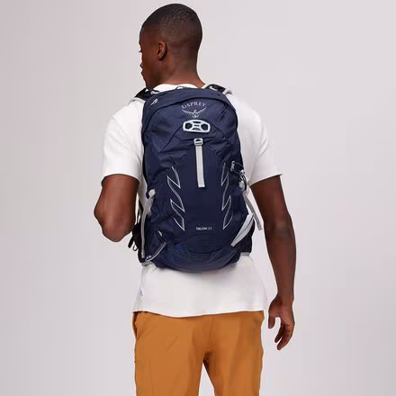 Talon 22L Backpack