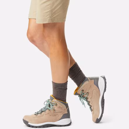 Newton Ridge Plus Waterproof Amped Wide Boot - Women's