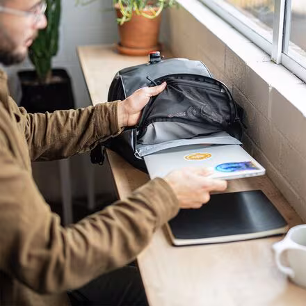 M.U.L.E. Commute 22L Daypack