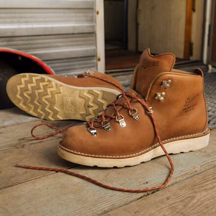 Mountain Light GTX Boot - Women's