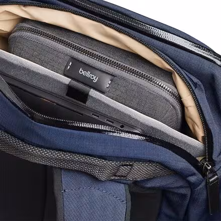 Transit Work 20L Pack