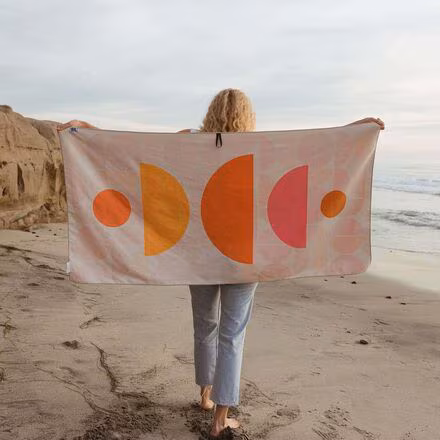Half Moon Wander Towel
