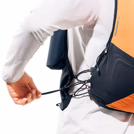 Ascender 7L Hydration Backpack