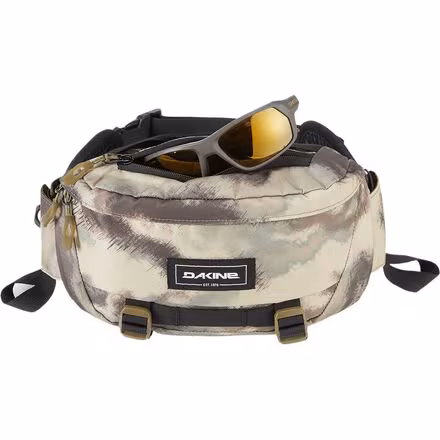 Hot Laps 2L Hip Pack