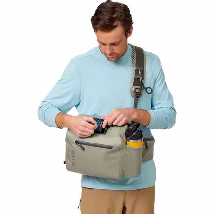 Pro Waterproof Hip Pack