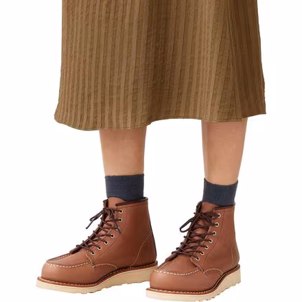 Classic Moc 6in Boot - Women's