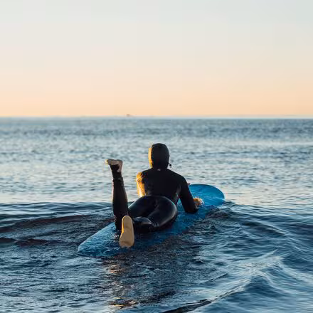 Magma Hooded FZ 5/4/3mm Wetsuit - Women's