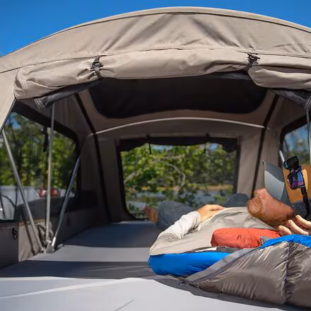 SkyRise HD Tent: 3-Person 4-Season