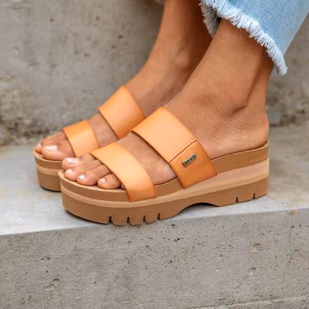 Cushion Vista Hi 2.5 Sandal - Women's